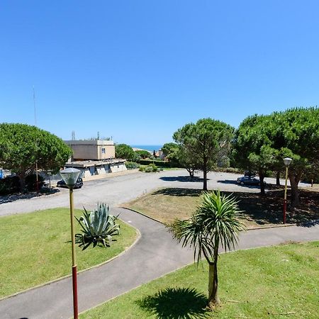 Le Palais De La Mediterranee Saint-Pierre-la-Mer  Экстерьер фото